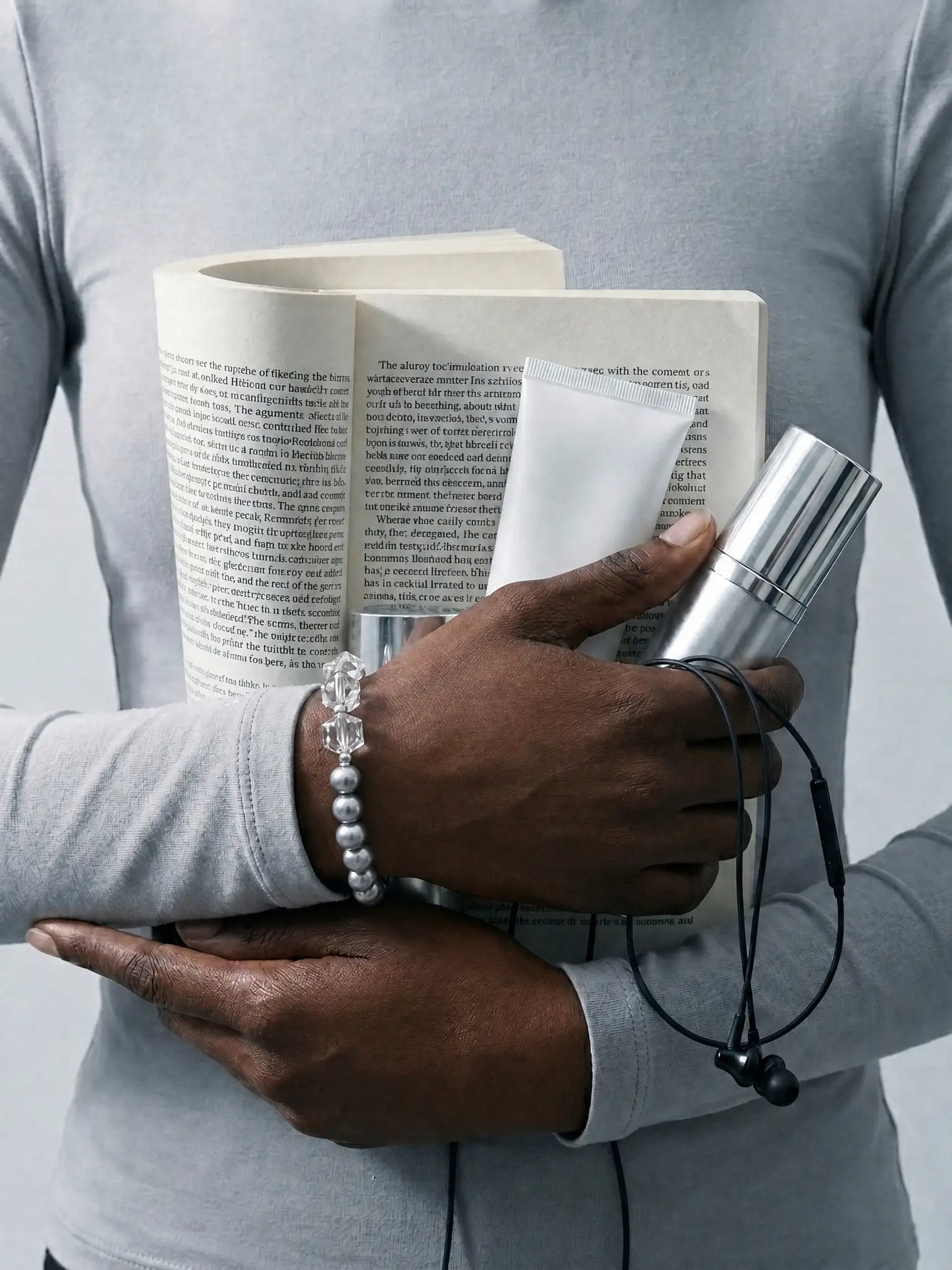 Facet Structure Bracelet | Clear Quartz & Grey Pearl