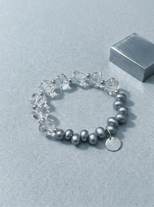 Facet Structure Bracelet | Clear Quartz & Grey Pearl